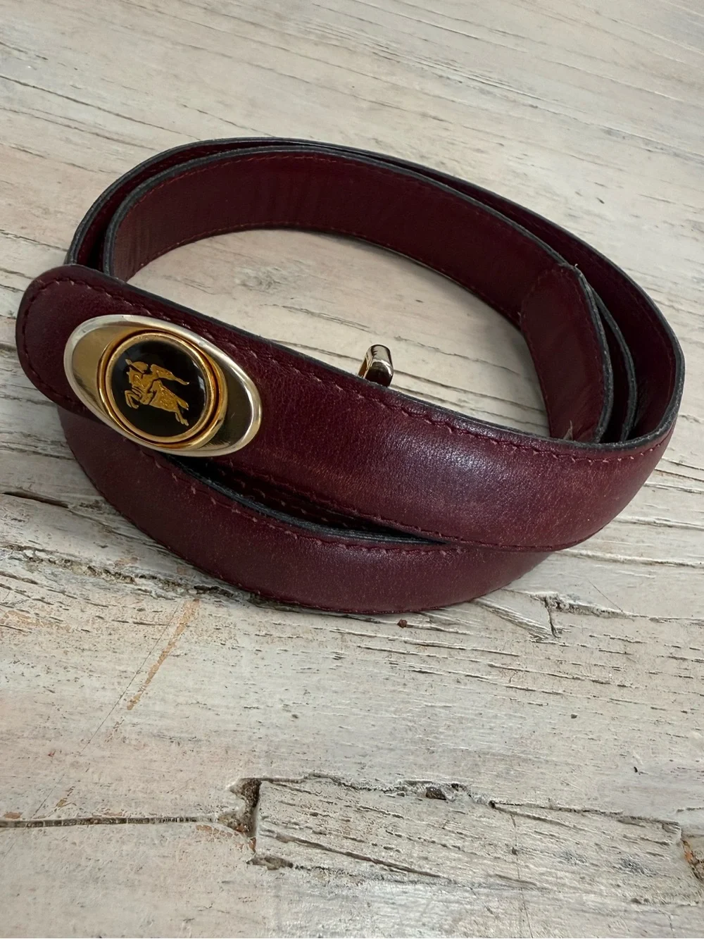 Burberry vintage calf leather belt